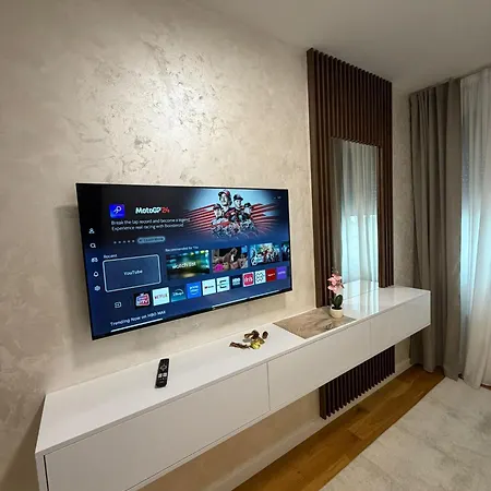 Skylux Balkan Square *